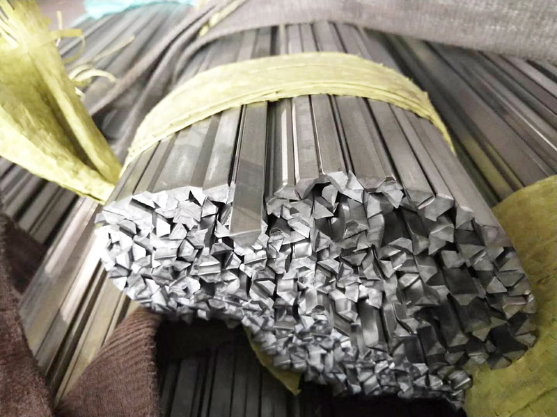 ���P�F���νz